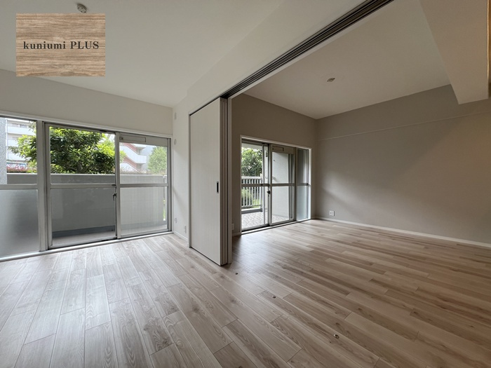 京橋南コーポ1号棟の洋室