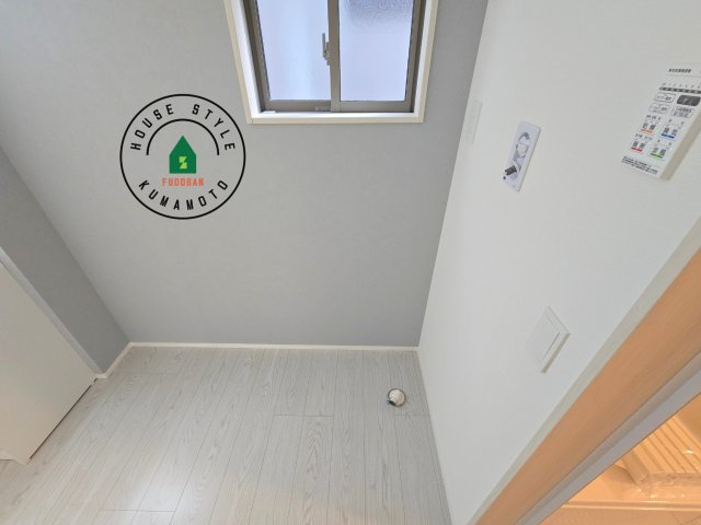 菊池郡大津町大字大林第1-1棟(1号棟)の内観：施工例|ランドリースペースとなります。広々して有効的にご使用できます。 