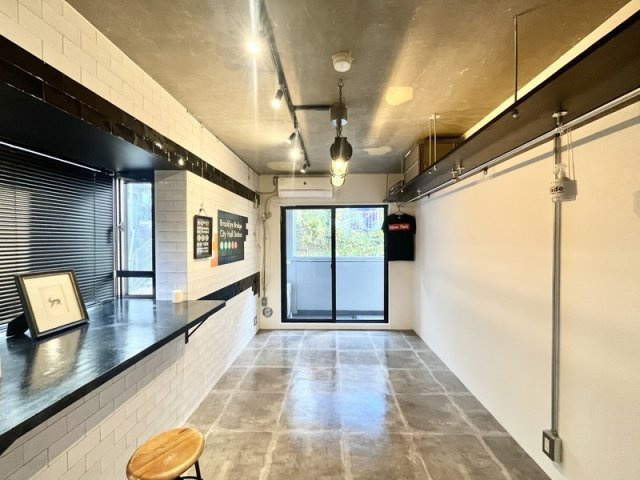 川崎市麻生区高石４丁目の賃貸マンションの居間・リビング|別部屋参考