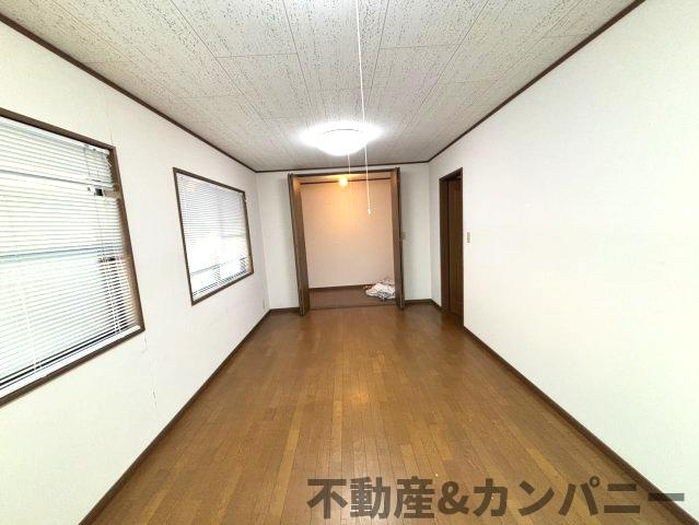 水泥町の中古戸建のバルコニー|陽当たり良好なバルコニーです