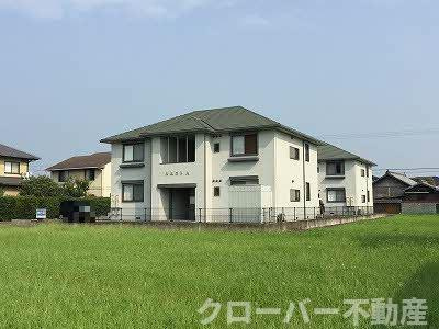 ルエスト B棟の外観