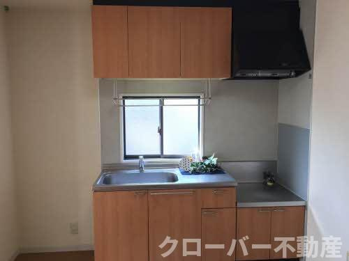 ルエスト B棟のキッチン