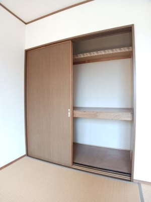 【収納】 | フルリール宮太夫Ａ | たっぷりとした収納スペースです