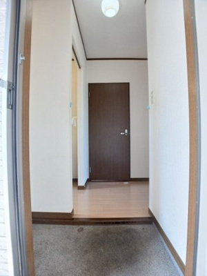 【玄関】 | フルリール宮太夫Ａ | ゆったりとした玄関です