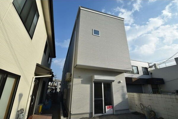 アークテラス荒町