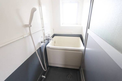 【浴室】 | ビレッジハウス星ヶ丘1号棟 | ビレッジハウスの同一物件・同一タイプの間取りの写真です