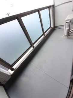 【バルコニー】 | エトワール | お洗濯にも便利なバルコニー付き