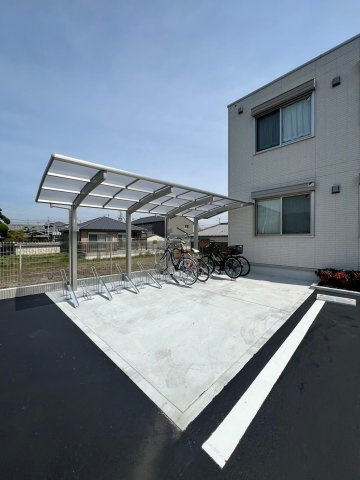 アグレアーブルの駐車場