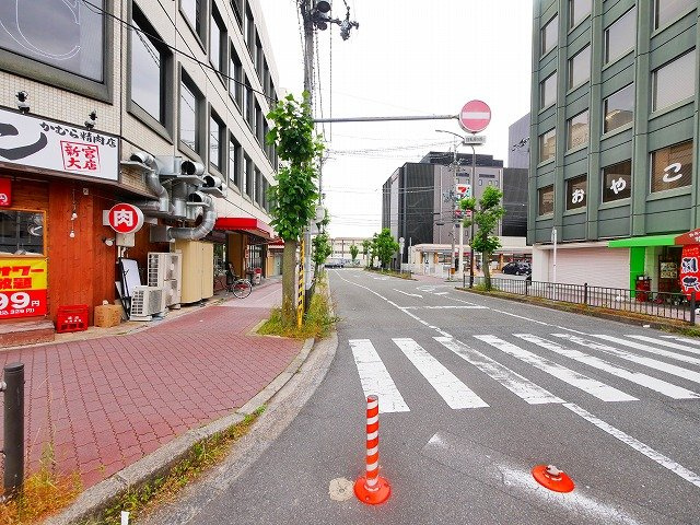 新大宮第二ビルのエントランス