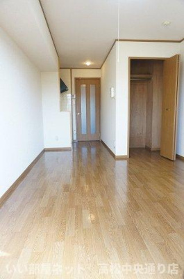 【居間・リビング】 | フローラＢ