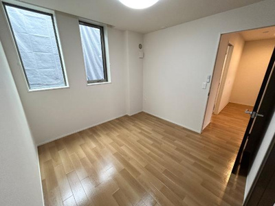 【内装】 | Ｗｅｓｔ　Ｓｏｌａ | 洋室2