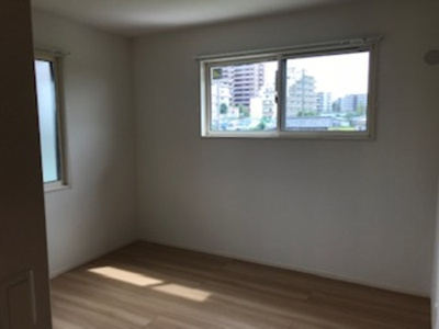 【洋室】 | メルヴェイユ泉