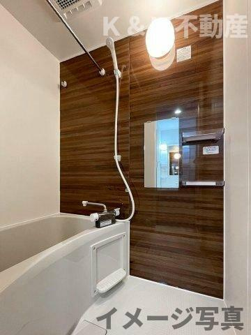 （仮称）キャメル柏の葉キャンパス７Ａの浴室|ゆったり過ごせるお風呂です