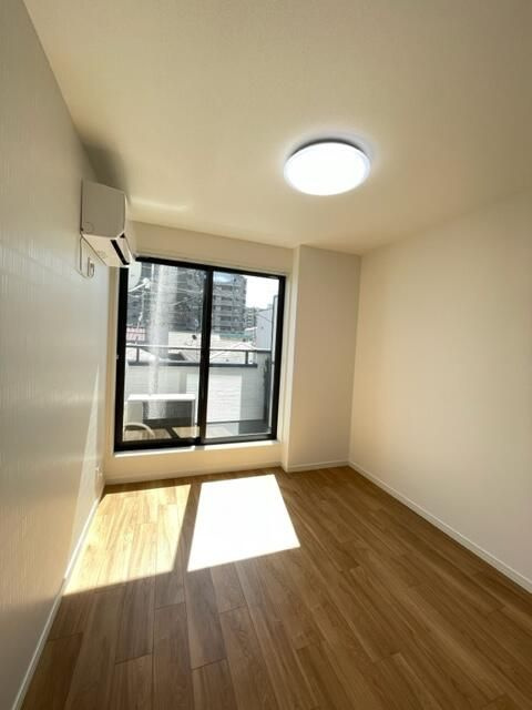 GlanzCube大島の居間・リビング