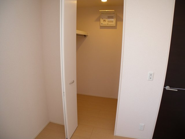 ヴィルヌーブサンティーエの収納