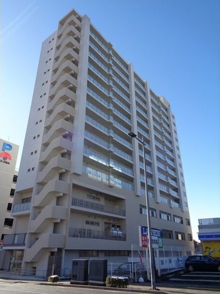 プレミスト泉中央駅前