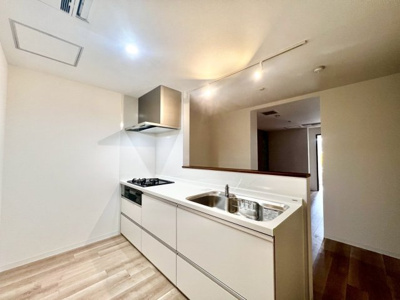 【居間・リビング】 | フィオーレ帝塚山 | ＬＤＫ約15.75帖！ゆとりのある空間です♪是非現地にてご確認ください♪