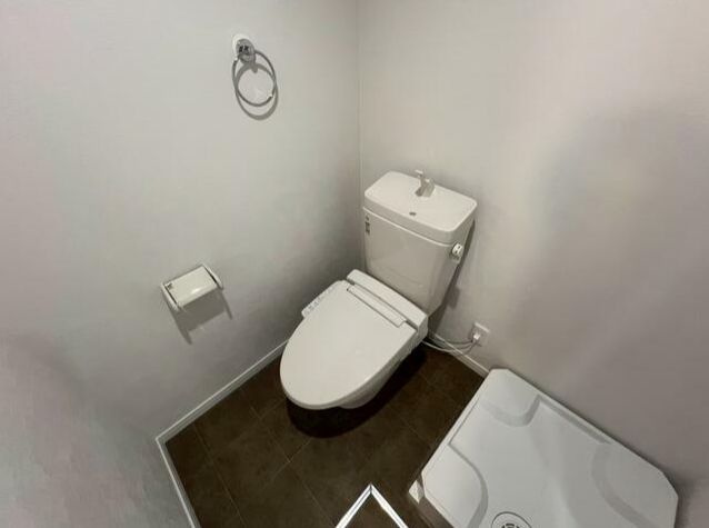 【トイレ】 | Chum358 | ウォシュレット付きが嬉しいトイレです