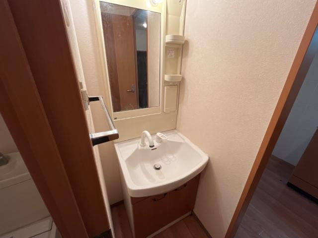 グランディール和志山の洗面所|洗髪洗面化粧台