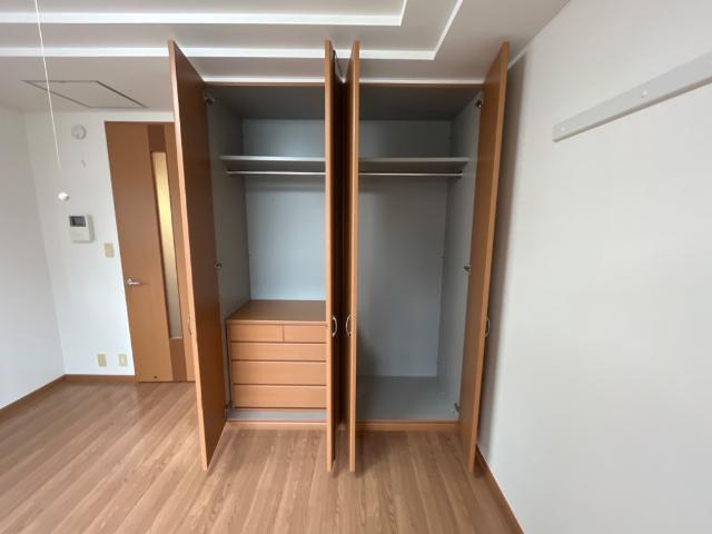 グランディール和志山の収納|クローゼット