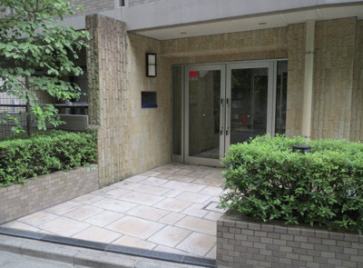 【エントランス】 | エスコート音羽 | ゆとりのあるエントランスです