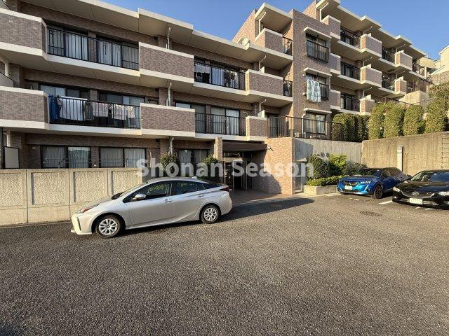 【外観】 | 食洗機・浄水器・浴室乾燥機など設備充実の３LDK☆　　　　　　　
「座間」駅＆「海老名」駅の２駅からアクセス可能です！
