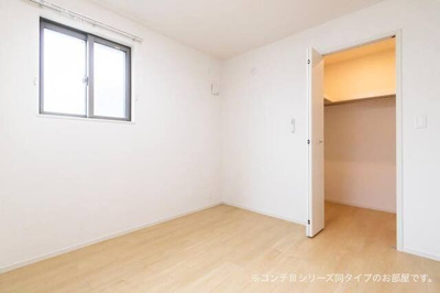 【内装】 | アネラ | 内装は落ち着いています