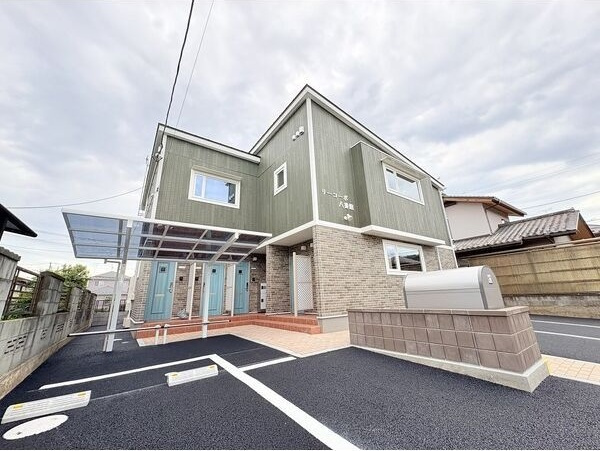 リーコーポ八番館