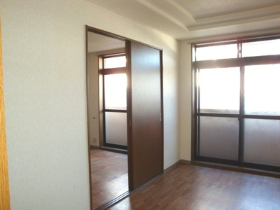 【展望】 | エクセレンスハイム | 洋室（イメージ）