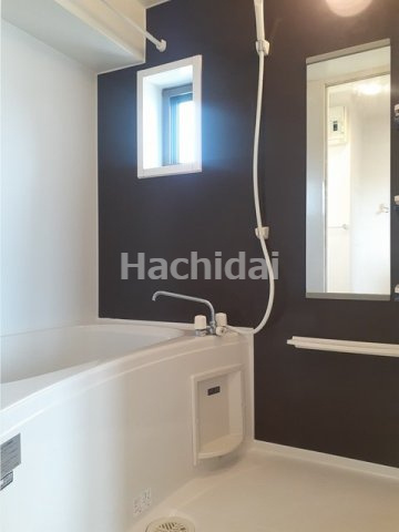 クリサンセマムの浴室