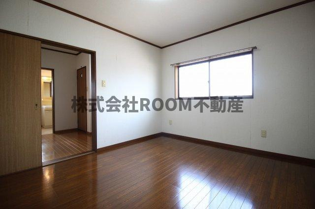 プライマリーハイツの洋室|ゆったりした洋室です