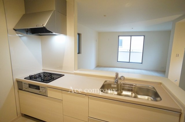 【キッチン】 | 平野区加美鞍作3丁目　【3号棟/全4棟】 | 浄水器付きのシステムキッチンです☆
