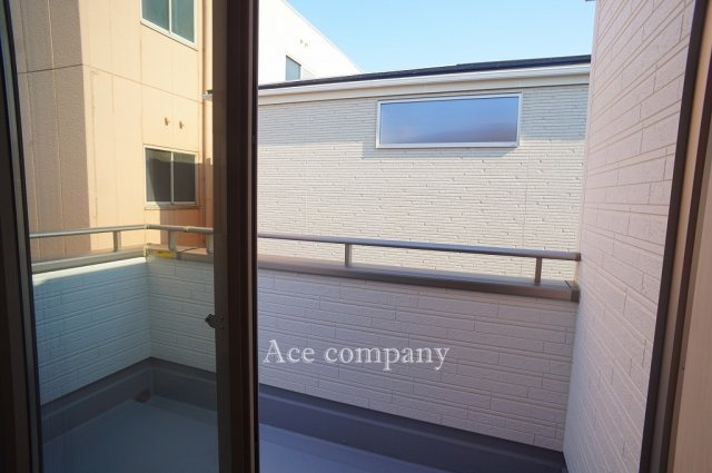 【バルコニー】 | 平野区加美鞍作3丁目　【3号棟/全4棟】 | 【3階：洋室6帖】に面した南向きのバルコニーです☆