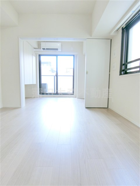 レジディア蒲田プレイスの居間・リビング|DK