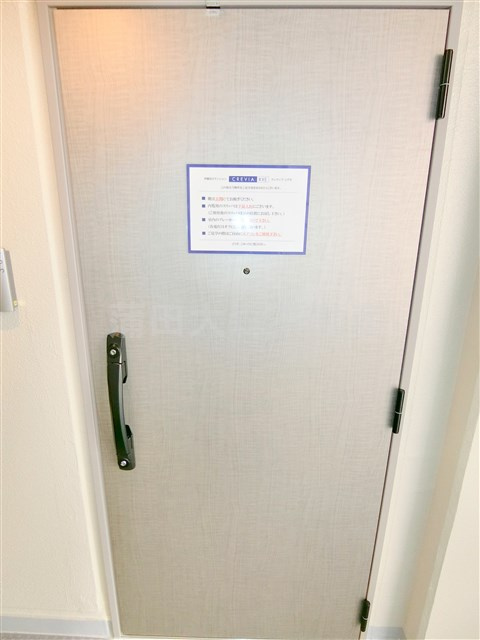 レジディア蒲田プレイスの玄関