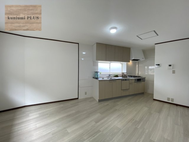 大阪市鶴見区徳庵1丁目の居間・リビング