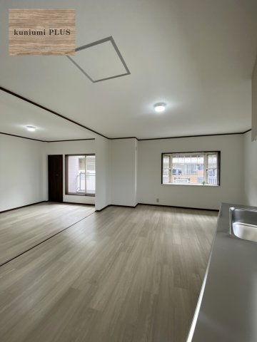 大阪市鶴見区徳庵1丁目の居間・リビング