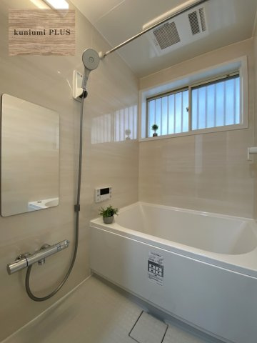 大阪市鶴見区徳庵1丁目の浴室
