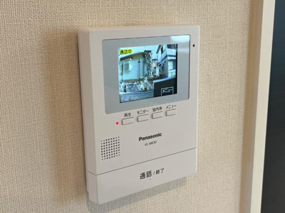 【内装】 | モイス・シャーム熊取 | カメラ付インターホン