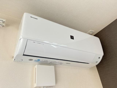 【設備】 | モイス・シャーム熊取 | エアコン（リビング）