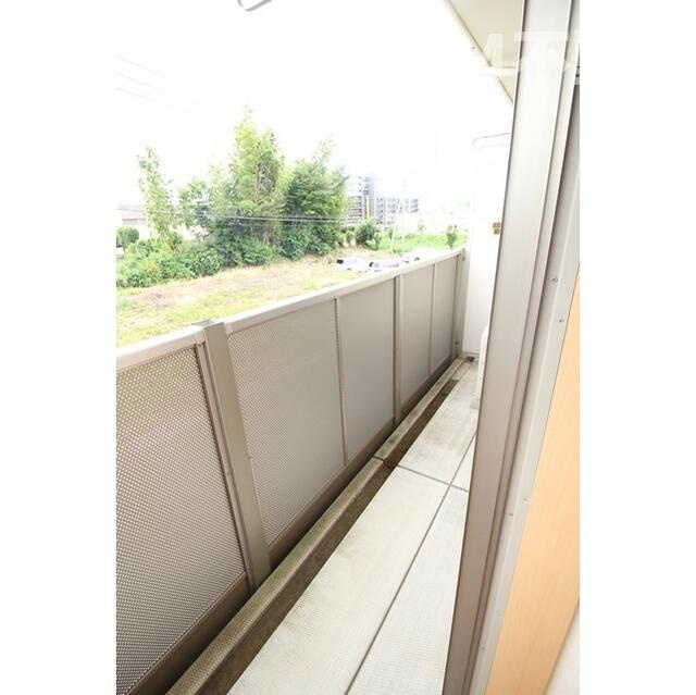 アムール　ｅｔｏｉｌｅのバルコニー|開放的で明るい空間を演出してくれるバルコニーです