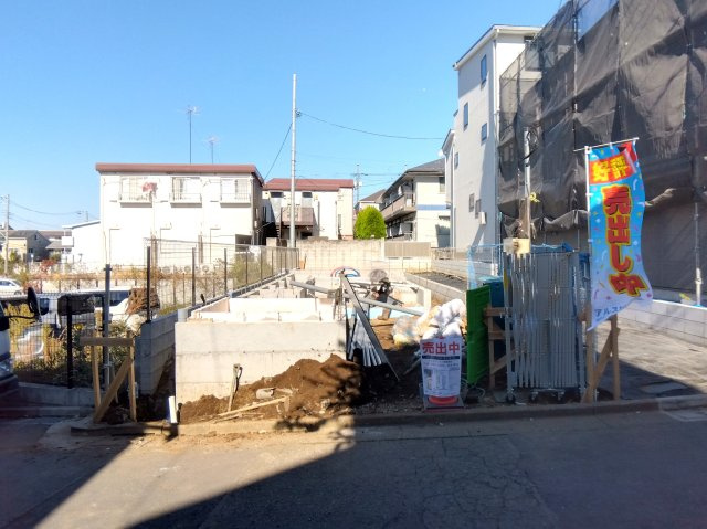 新築/練馬区羽沢214(3)　全３棟の外観|南道路のため陽当たり良好