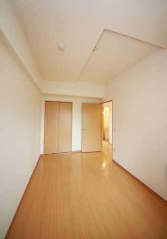 ヴェルドミールⅡの洋室