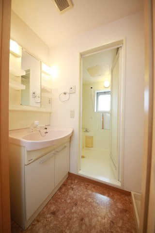 ヴェルドミールⅡの洗面所