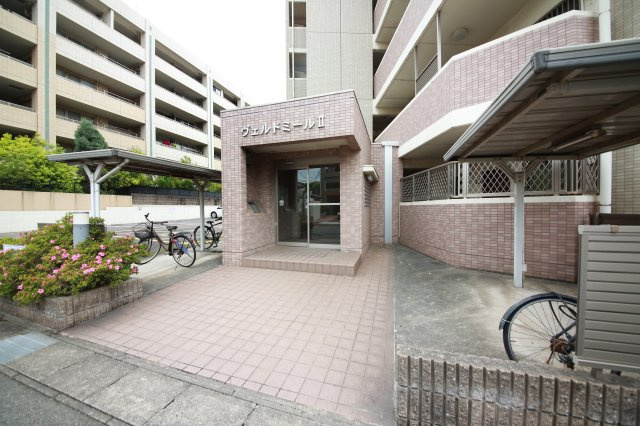 ヴェルドミールⅡのエントランス