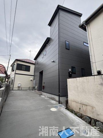 茅ヶ崎市小和田3丁目　新築戸建の駐車場|駐車場に車を止められます