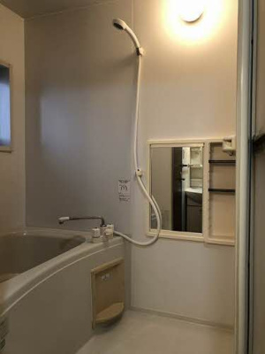 【浴室】 | メゾン築山B