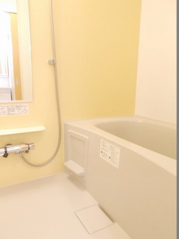 クレセントＢの浴室|きれいなお風呂です