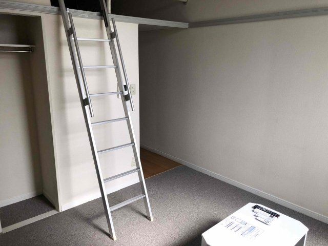 レオパレスセントポーリア大窪の寝室|設備・使用は号室により異なる為、現況を優先いたします。