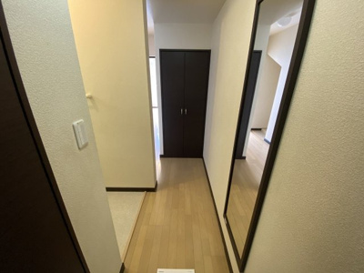 【玄関】 | レオネクスト秣野 | 設備・仕様は号室により異なる為、現況を優先致します。